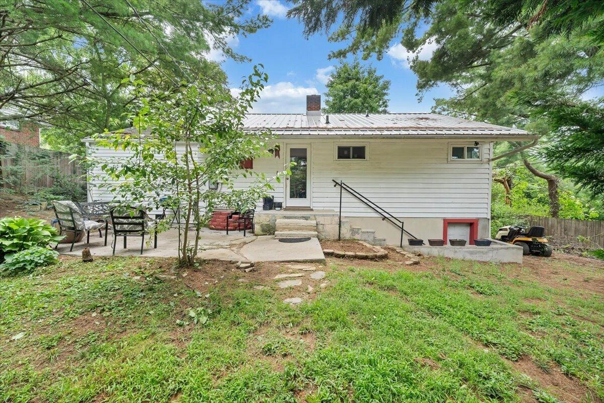 100 Roseland DR SW - Photo 26