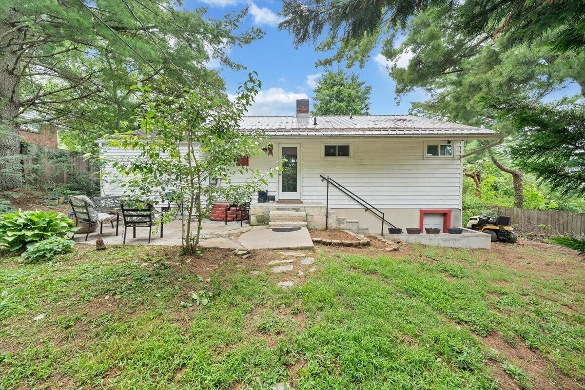 100 Roseland DR SW - Photo 27