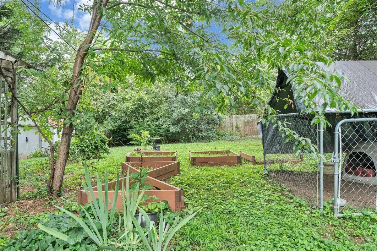 100 Roseland DR SW - Photo 29