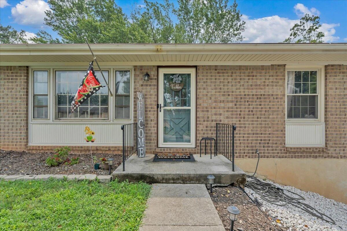 1516 Millwood DR