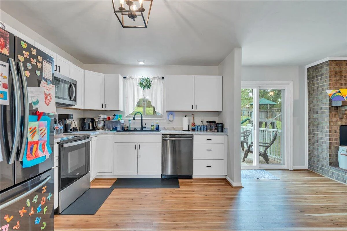 1516 Millwood DR - Photo 15