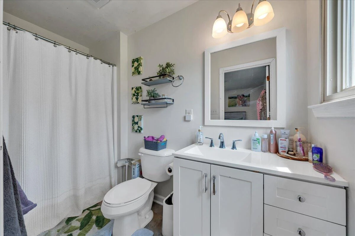 1516 Millwood DR - Photo 18