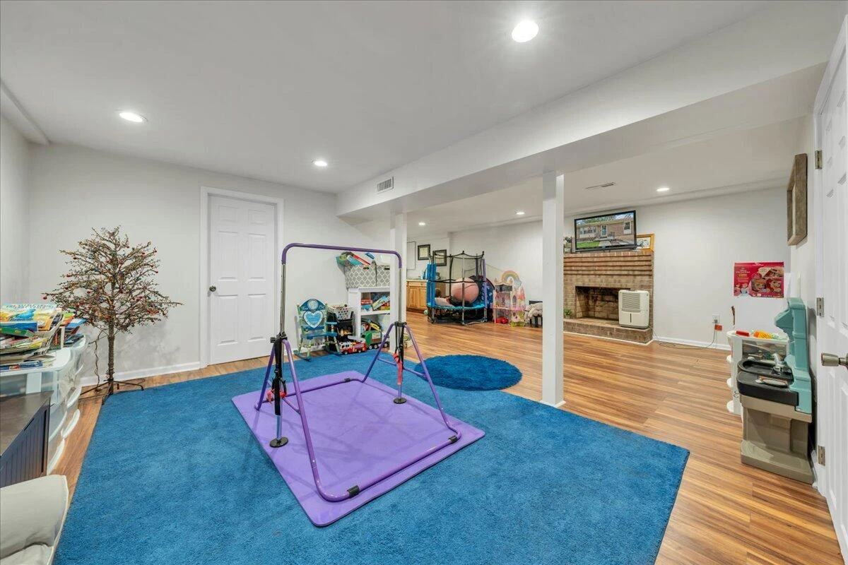 1516 Millwood DR - Photo 25