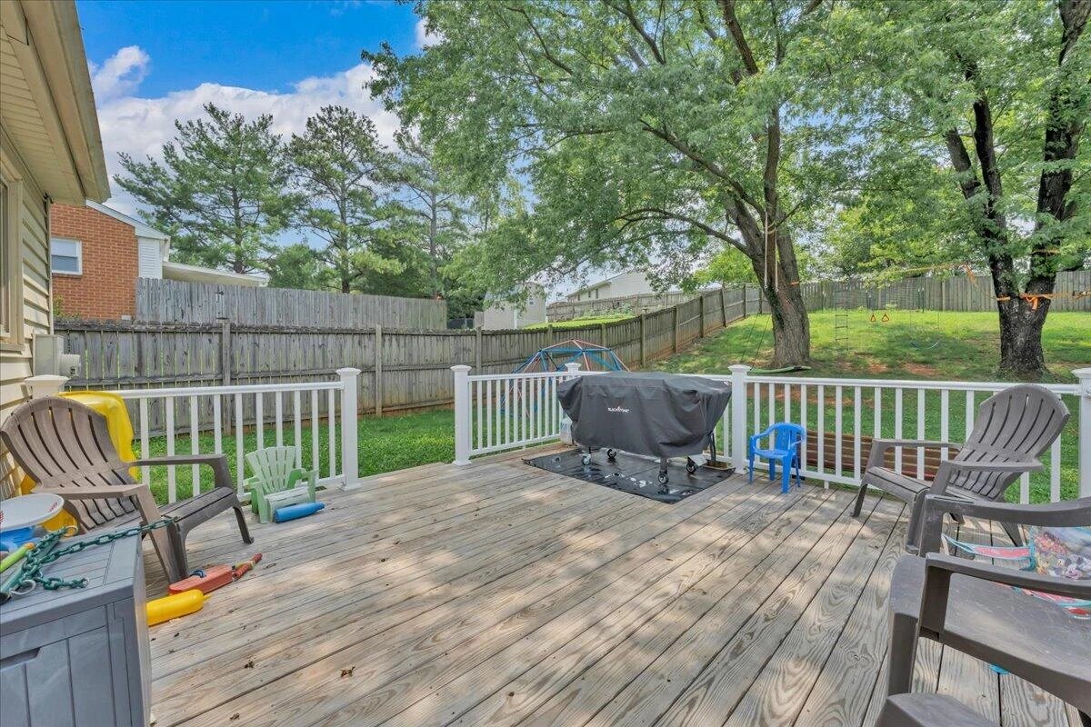1516 Millwood DR - Photo 31