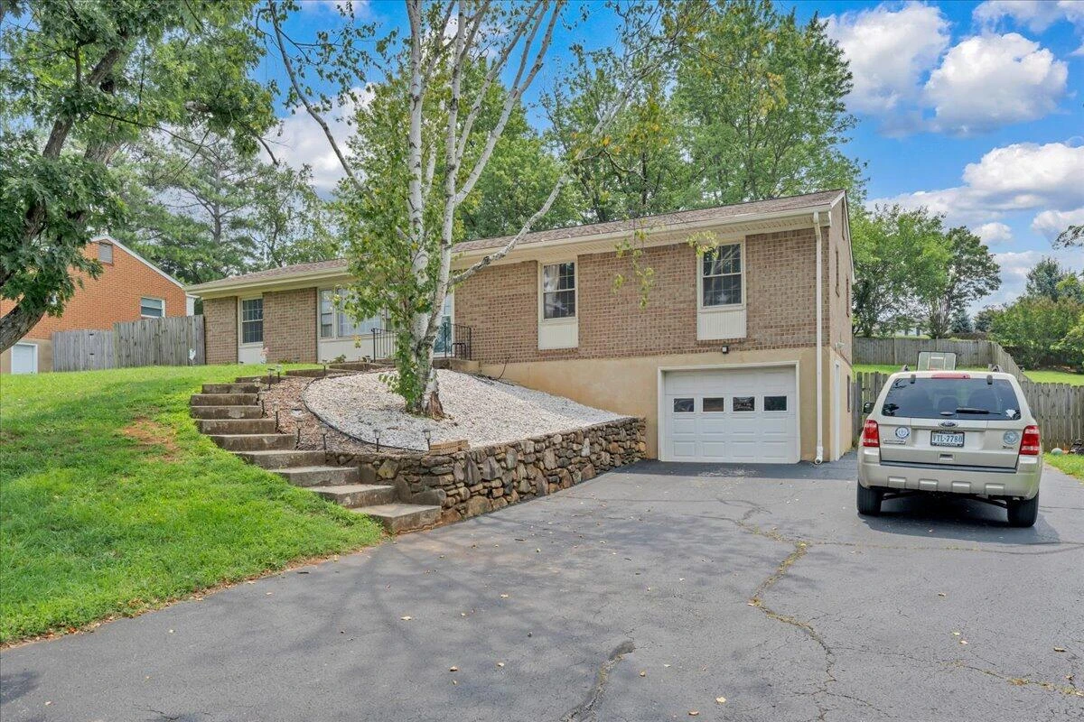 1516 Millwood DR - Photo 35