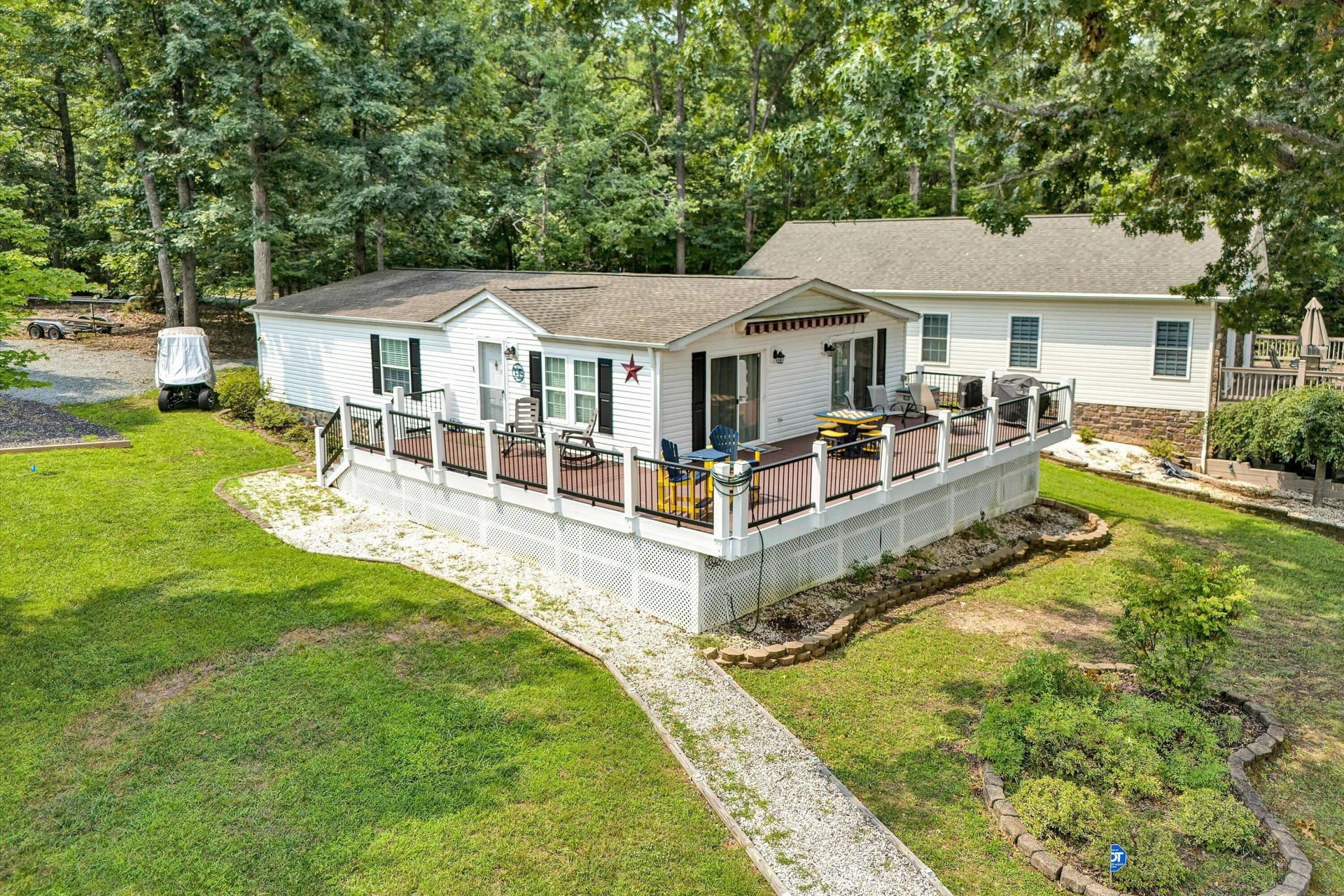 323 Mill Lake RD
