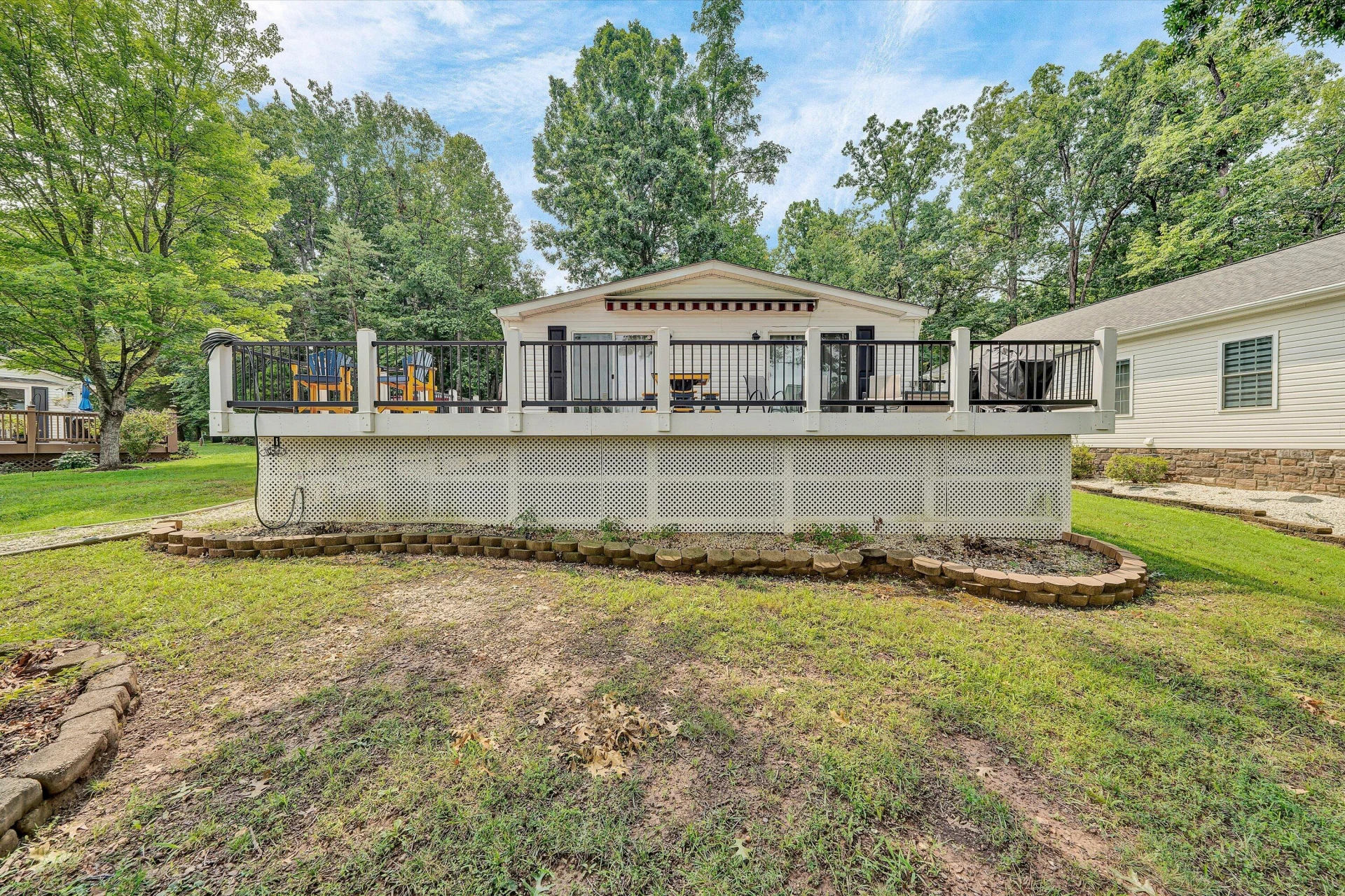 323 Mill Lake RD - Photo 5