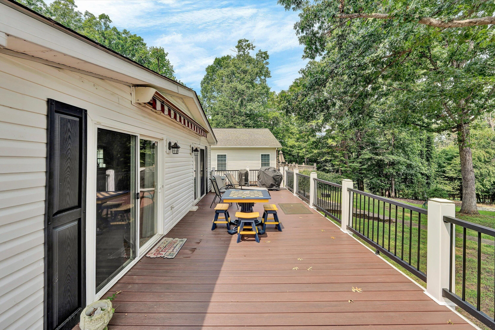 323 Mill Lake RD - Photo 10