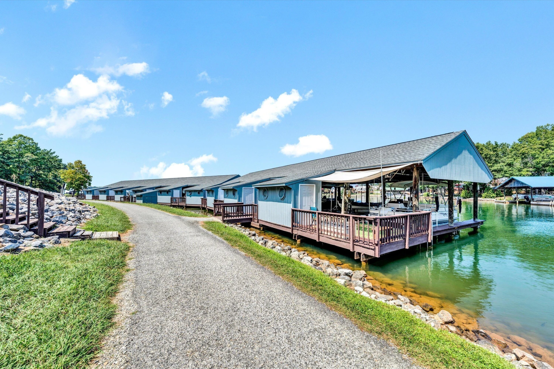 323 Mill Lake RD - Photo 36