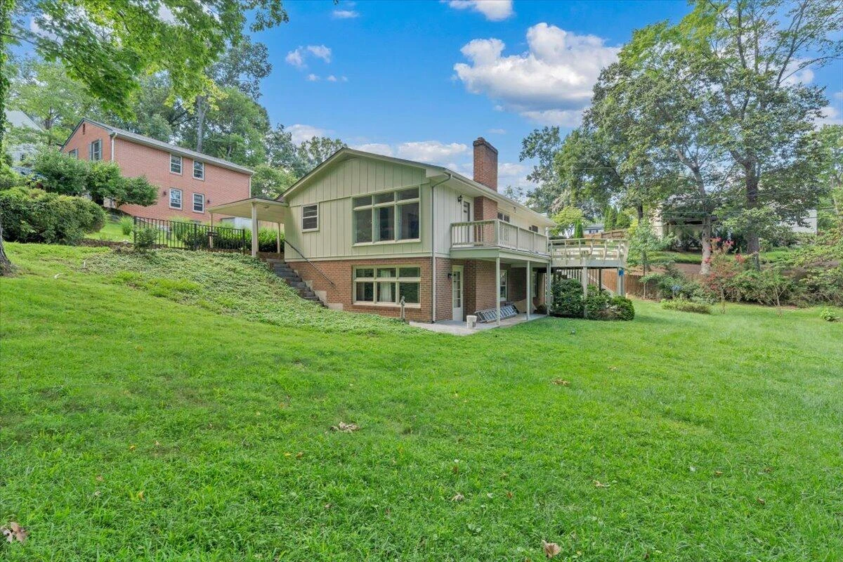 436 Bramble LN SW - Photo 3