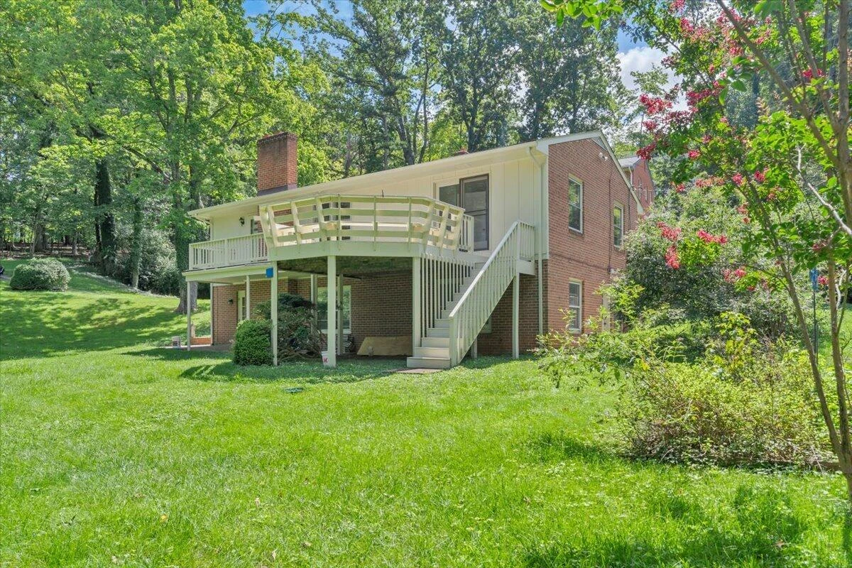 436 Bramble LN SW - Photo 6