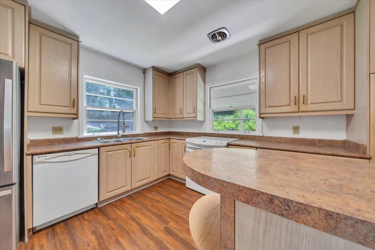 436 Bramble LN SW - Photo 12