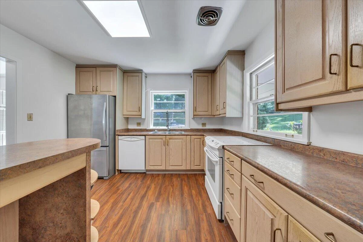 436 Bramble LN SW - Photo 14