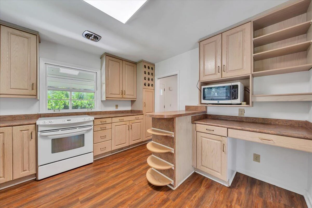 436 Bramble LN SW - Photo 15