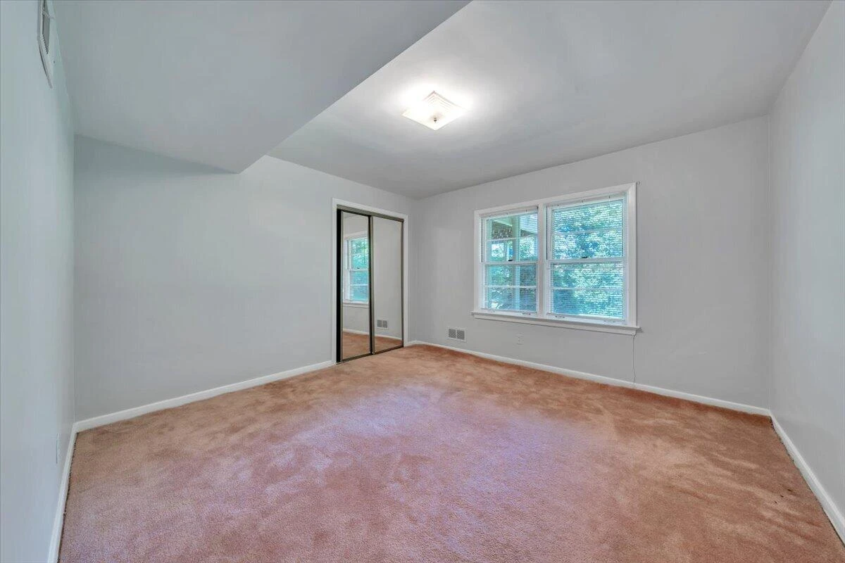436 Bramble LN SW - Photo 32
