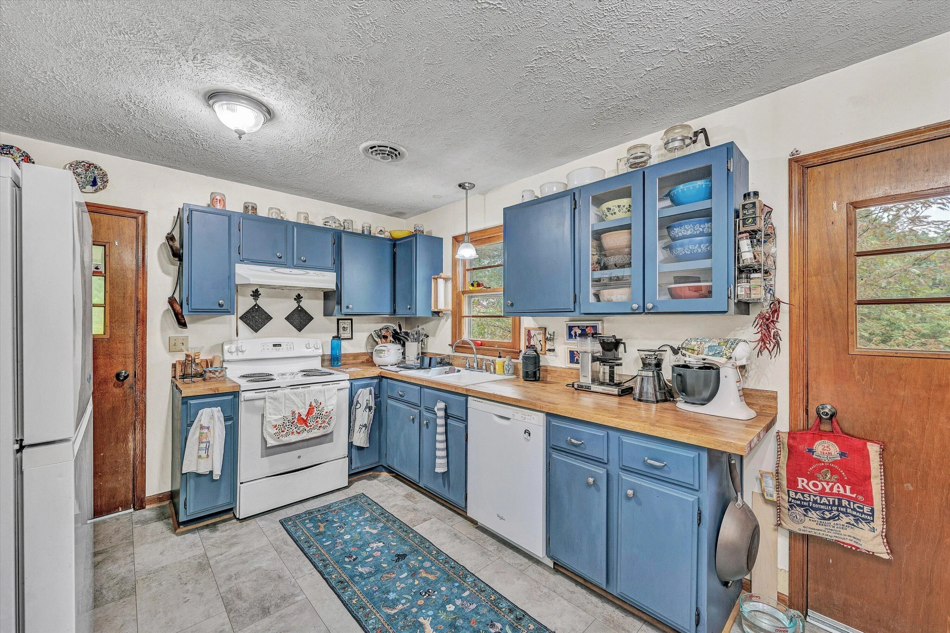 2671 Beulah LN - Photo 13
