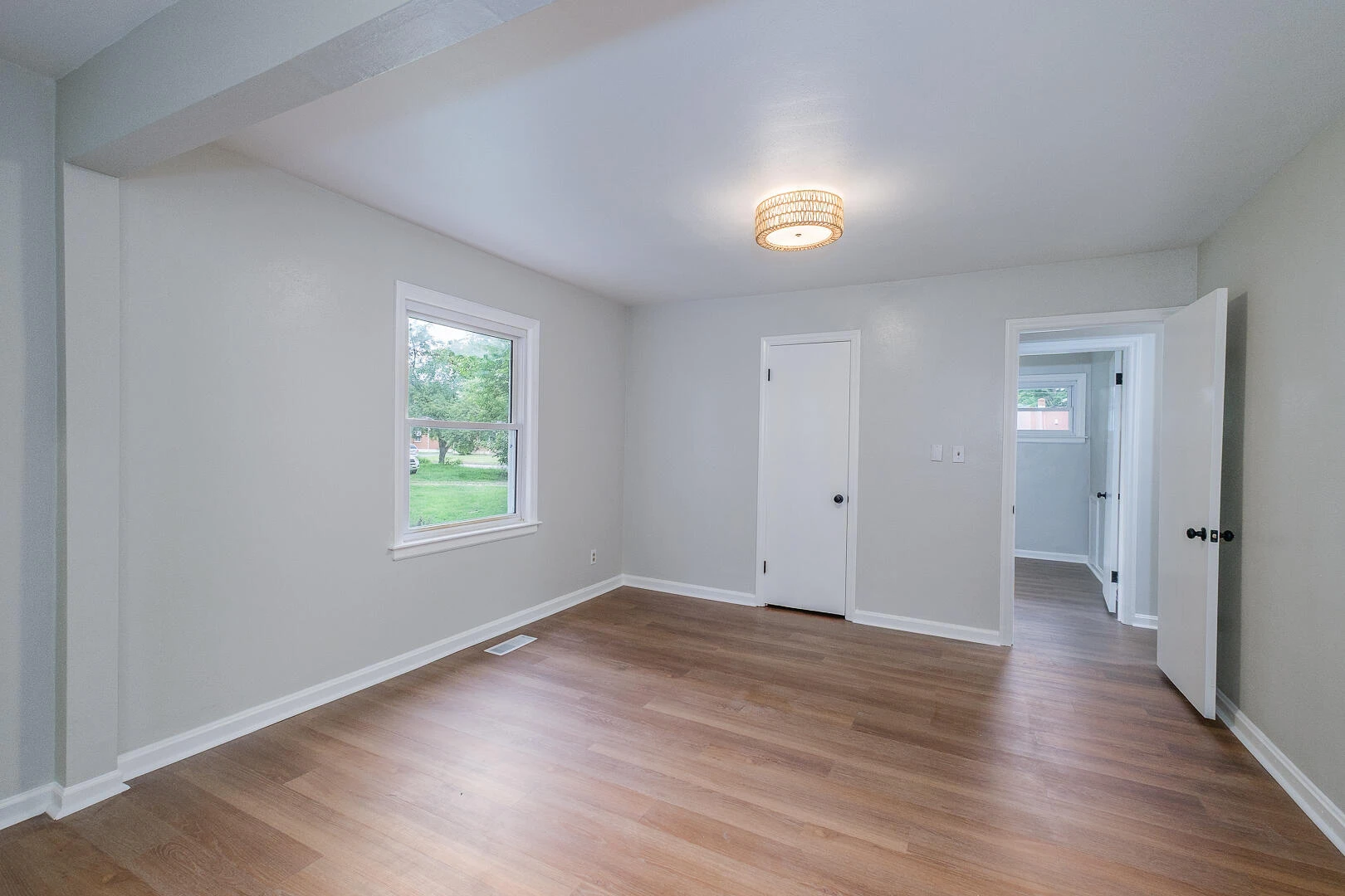 1629 Golfside AVE NW - Photo 24