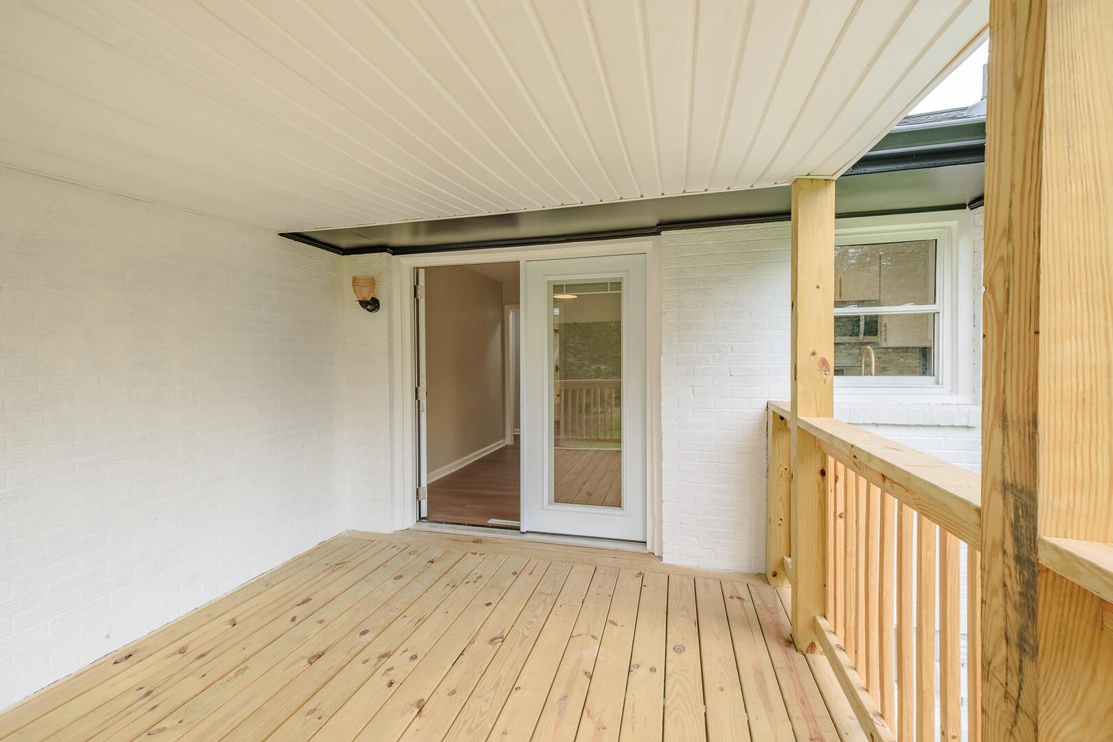 1629 Golfside AVE NW - Photo 37