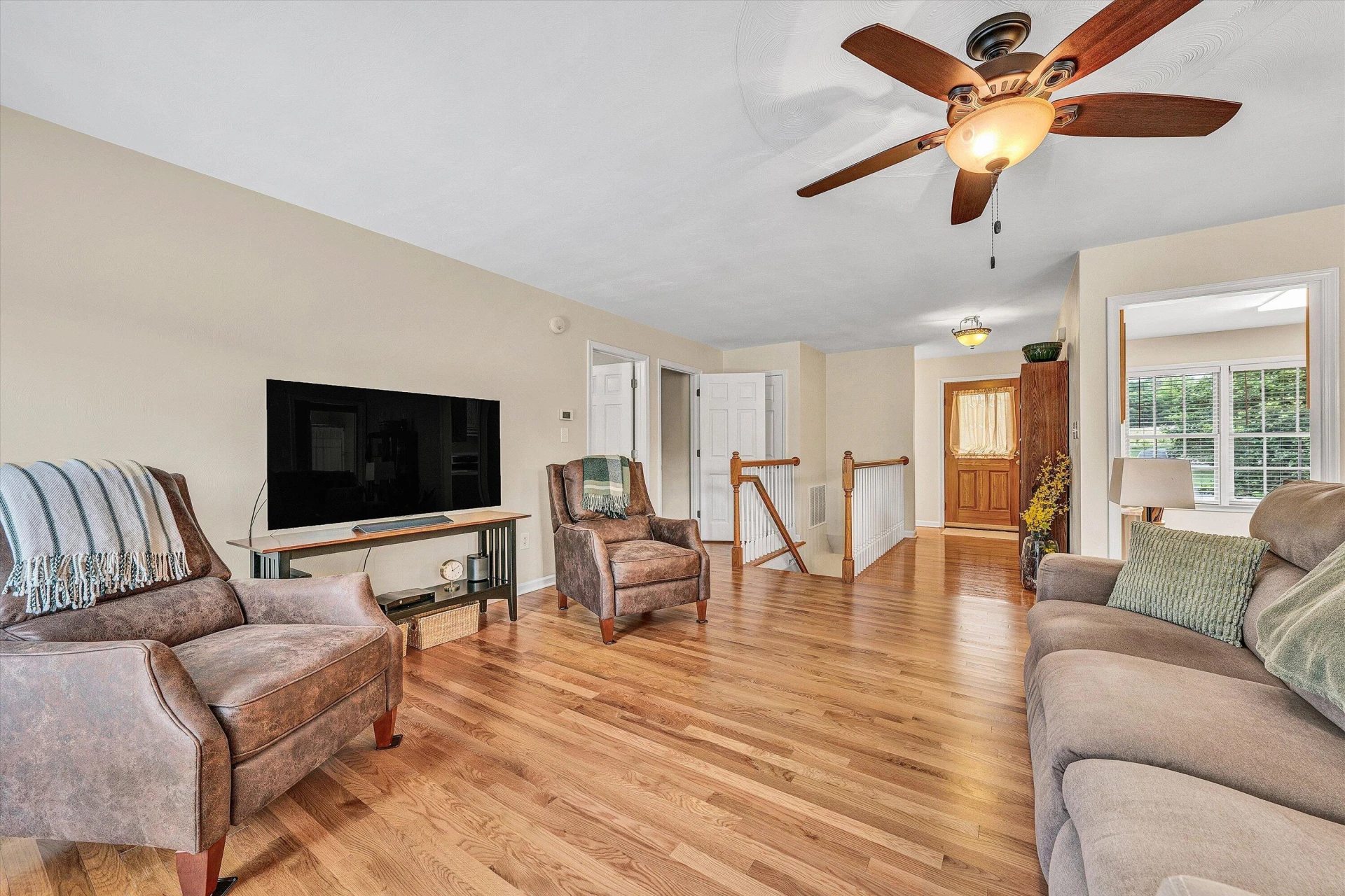775 Brookfield LN - Photo 10