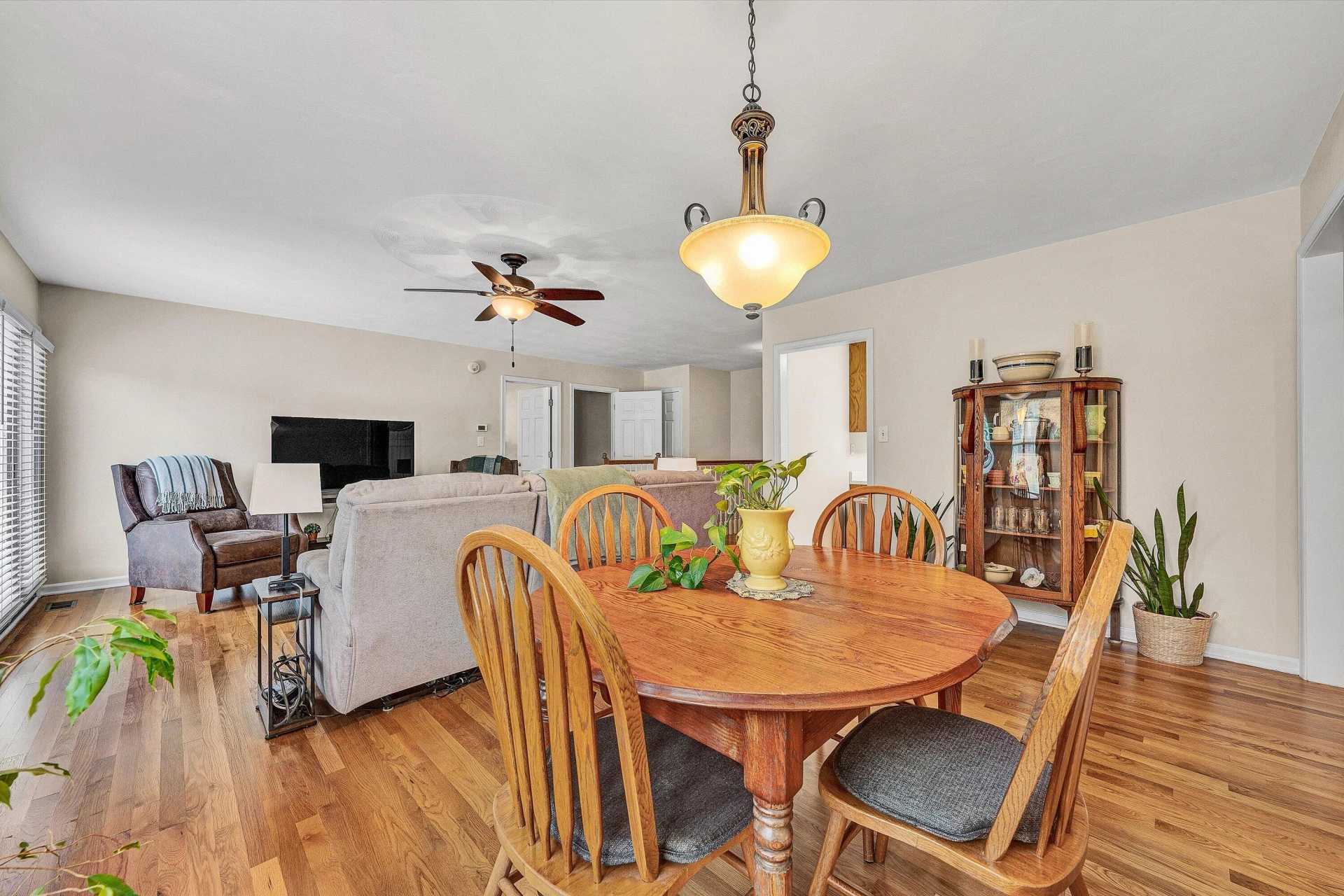 775 Brookfield LN - Photo 18