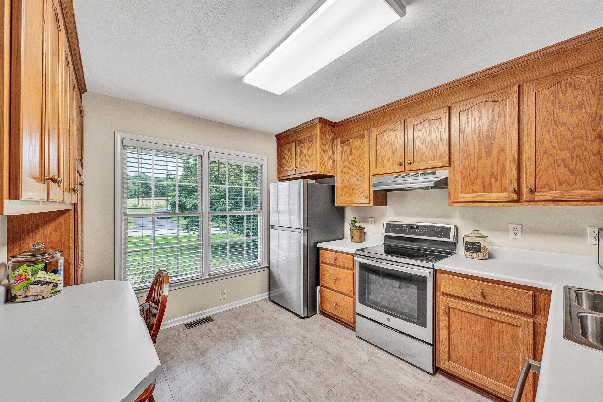 775 Brookfield LN - Photo 19