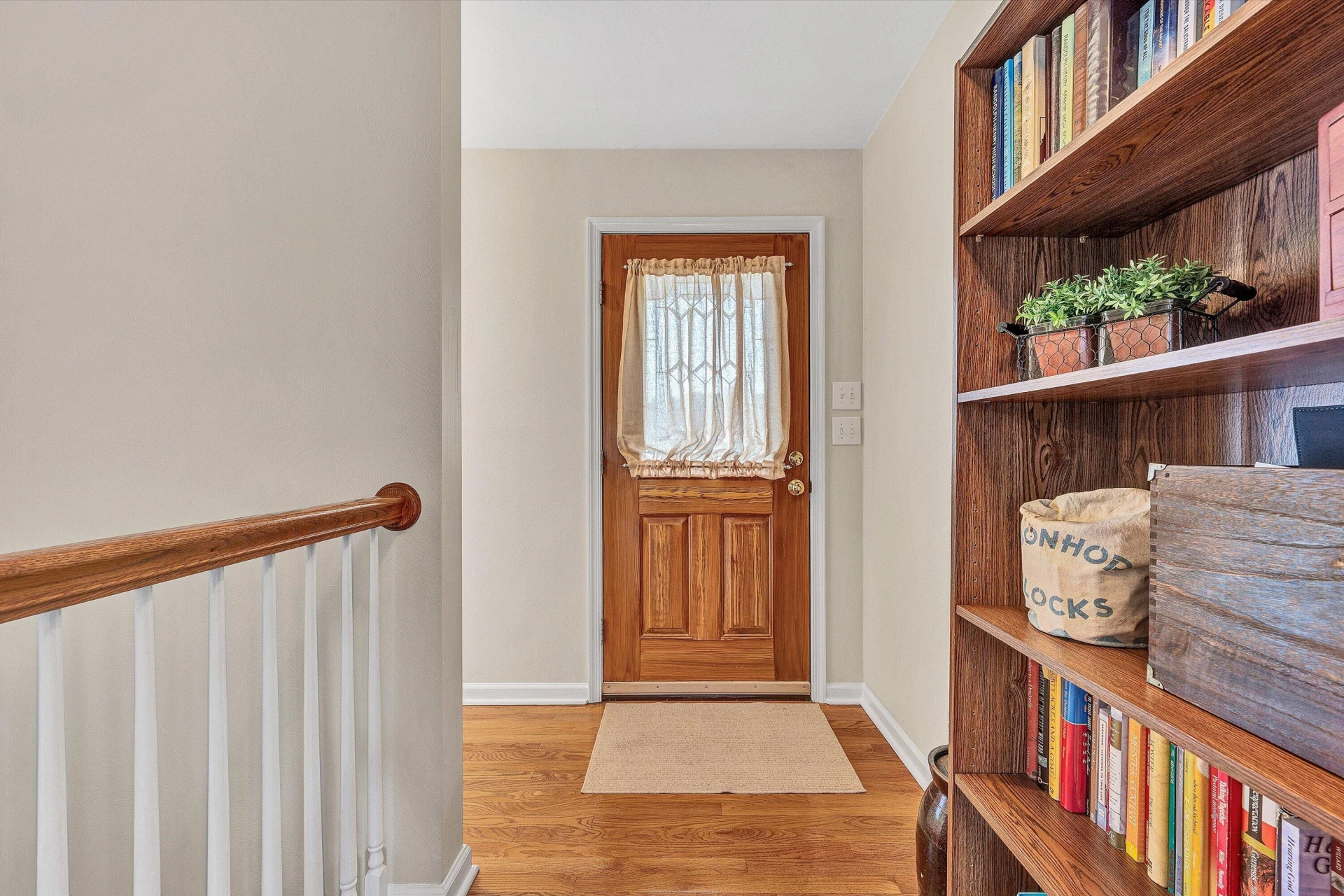 775 Brookfield LN - Photo 7