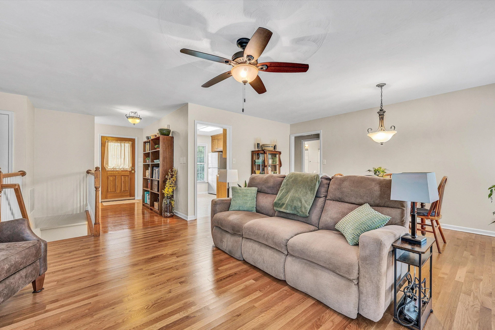 775 Brookfield LN - Photo 9