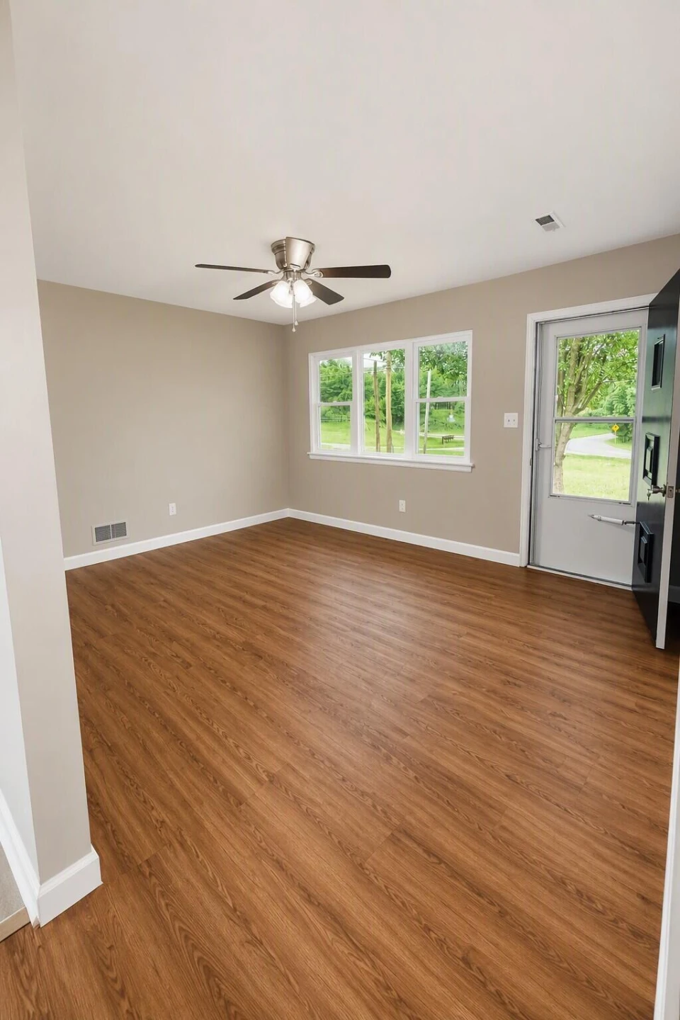 2820 Mount Pleasant BLVD - Photo 12