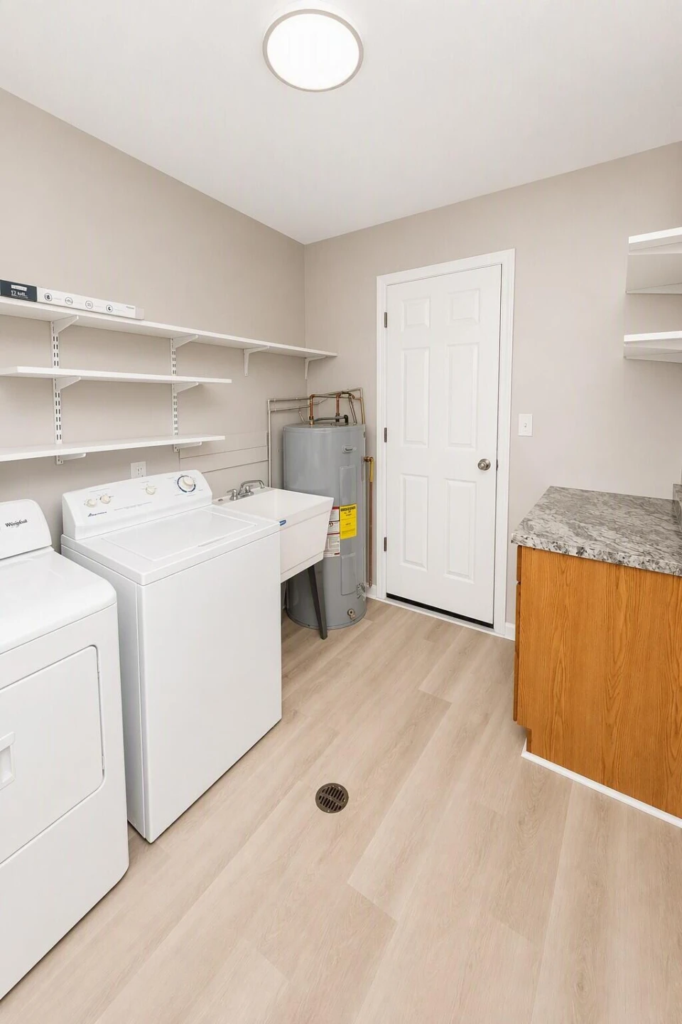 2820 Mount Pleasant BLVD - Photo 25