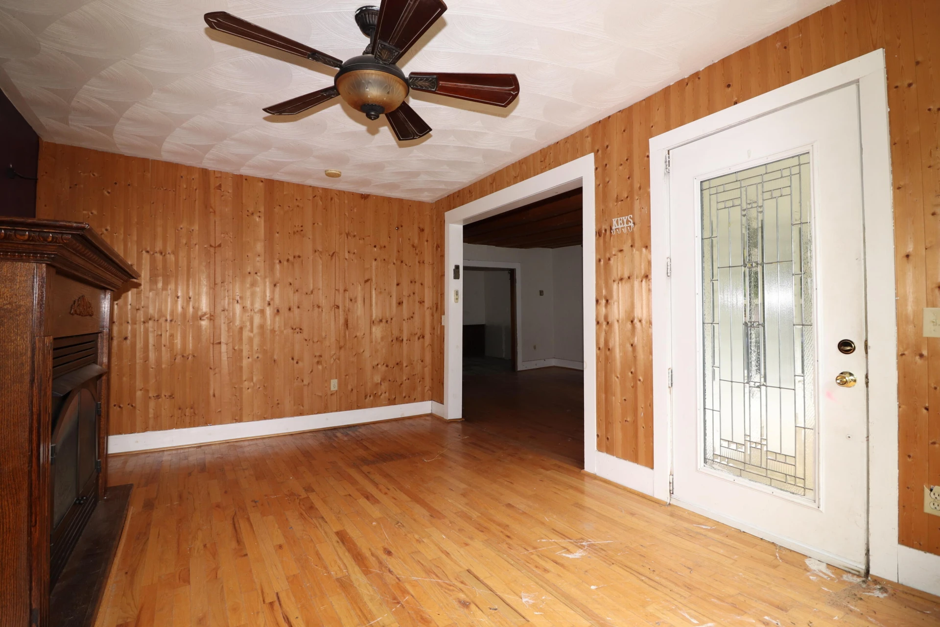 402 Craig ST NE - Photo 8