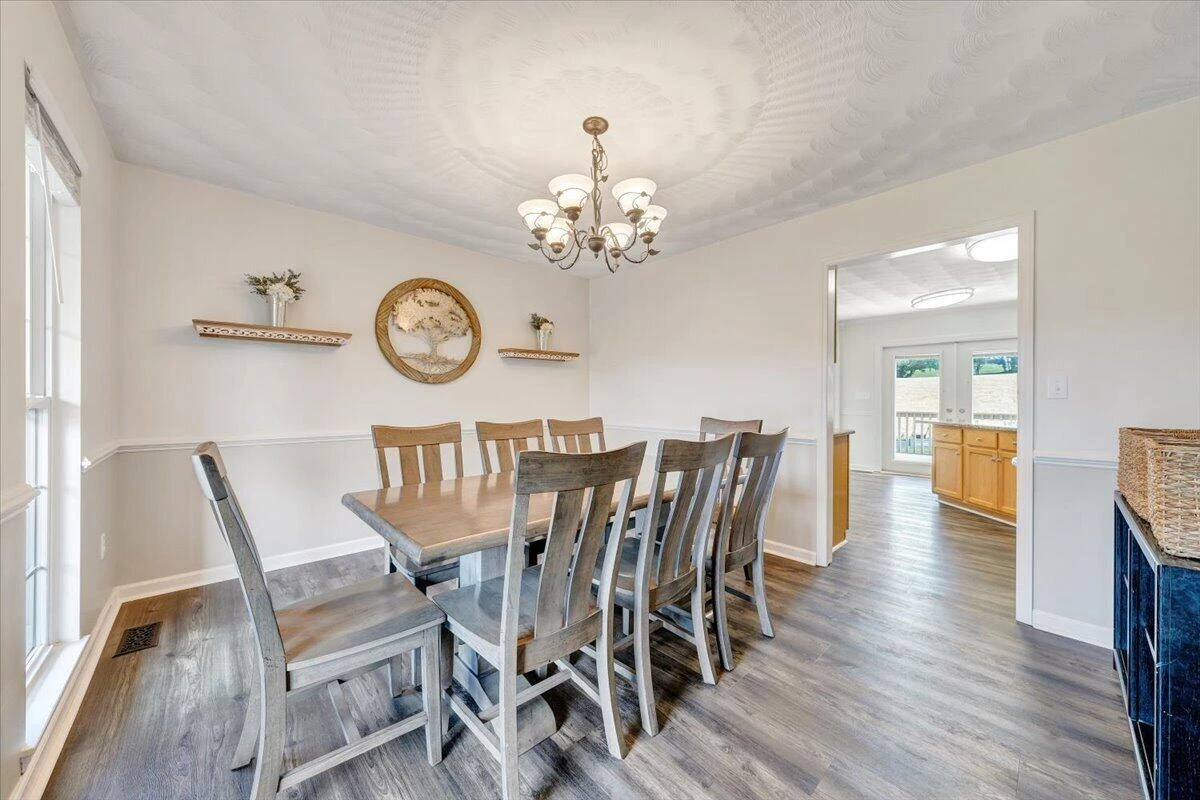 692 Brookfield LN - Photo 27