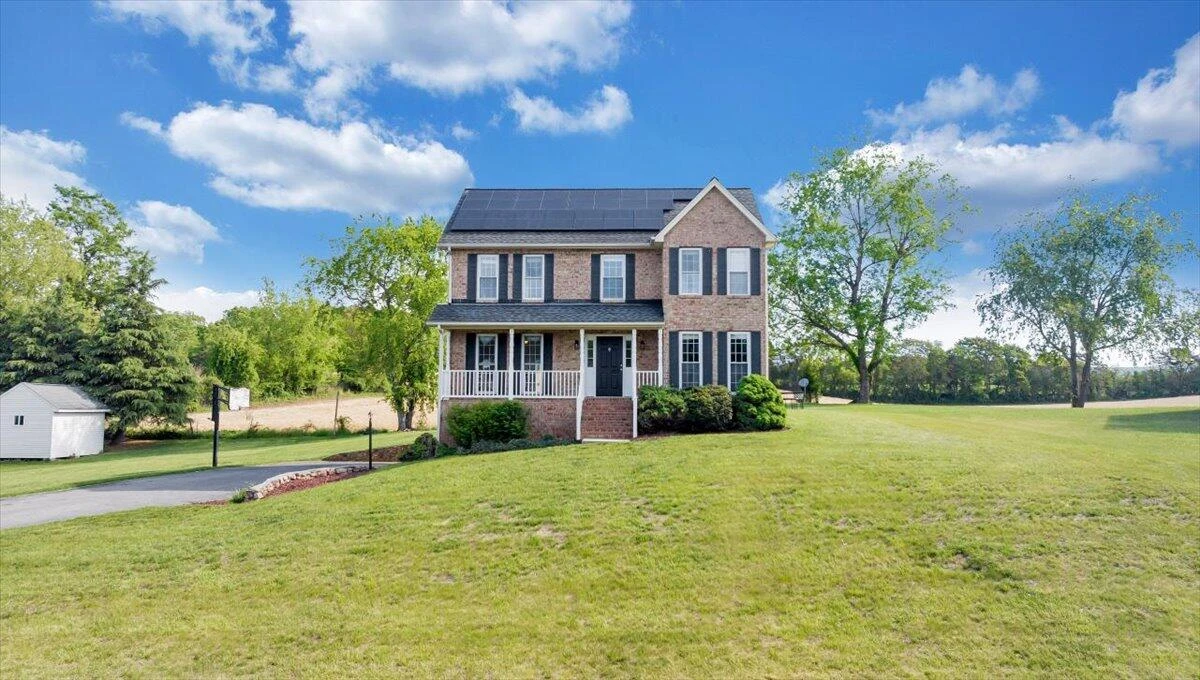 692 Brookfield LN - Photo 66