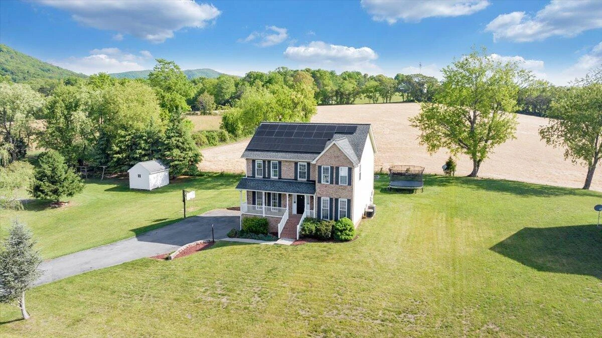 692 Brookfield LN - Photo 72
