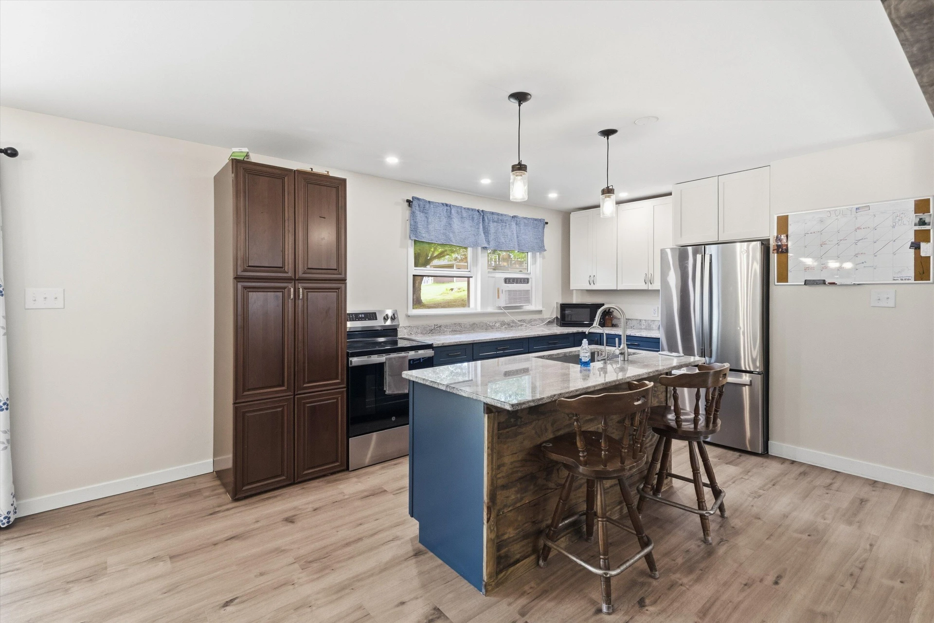 2308 Dressler DR - Photo 14