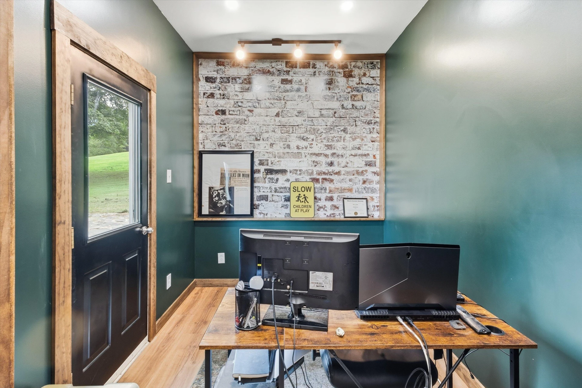 2308 Dressler DR - Photo 27