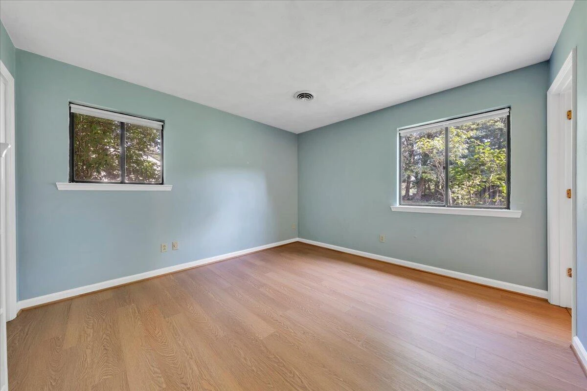 5421 Apple Blossom LN - Photo 13