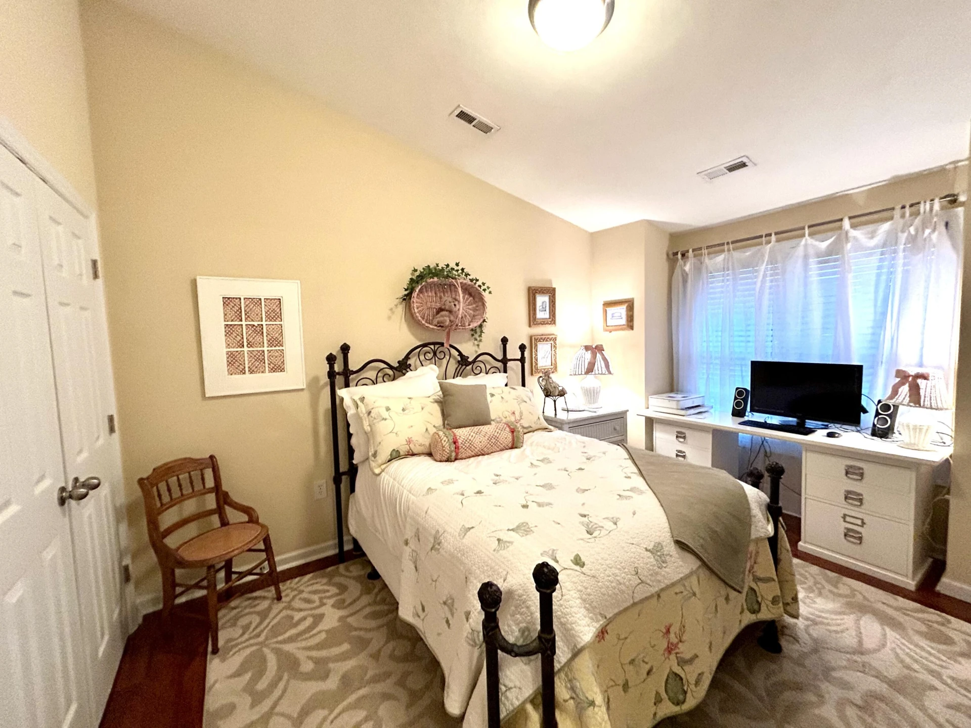 8604 South Bend DR - Photo 9
