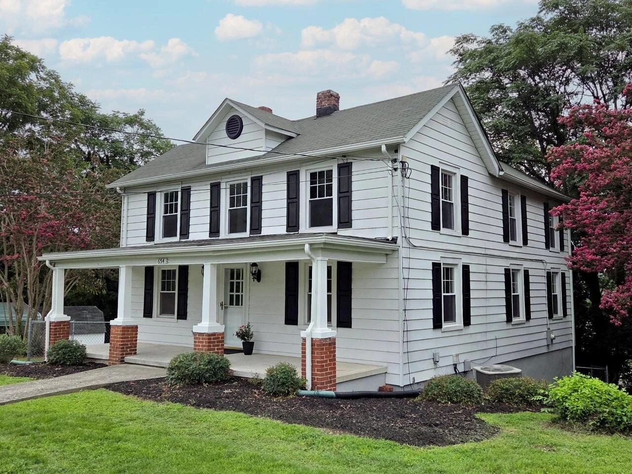654 Old Vinton Mill RD NE