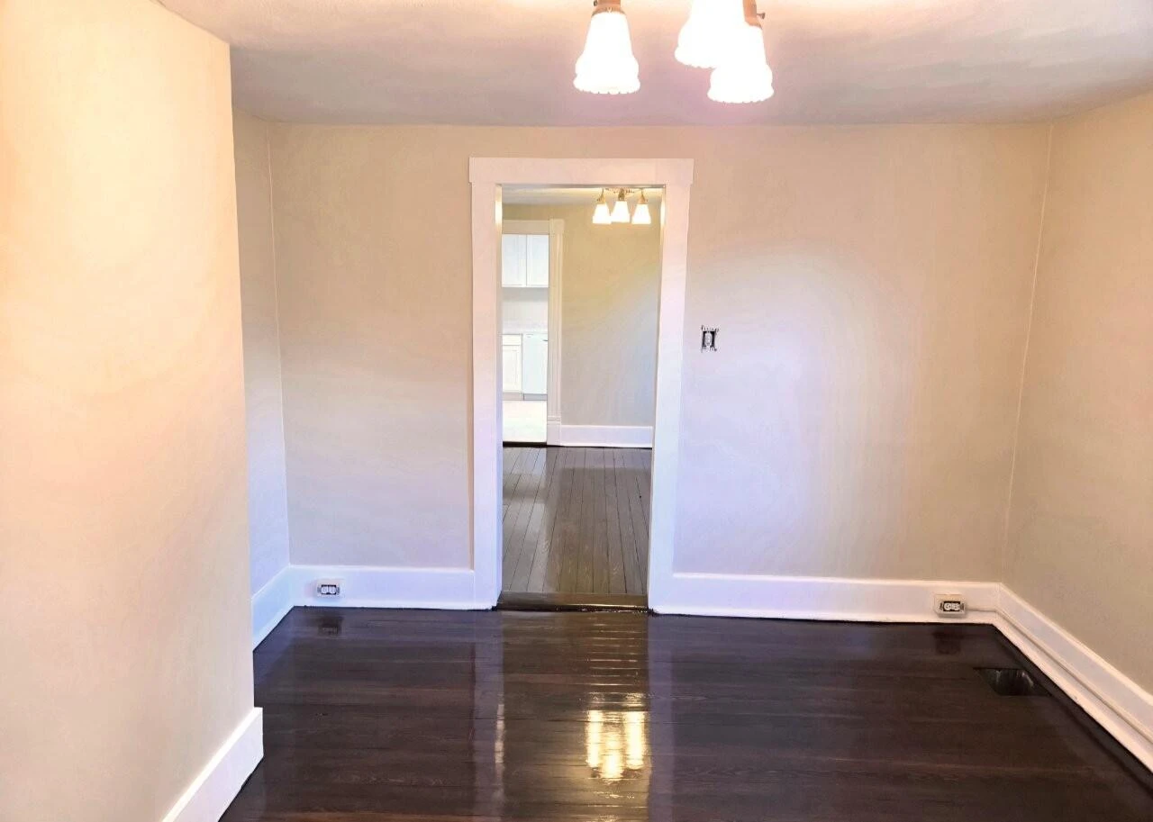 654 Old Vinton Mill RD NE - Photo 3