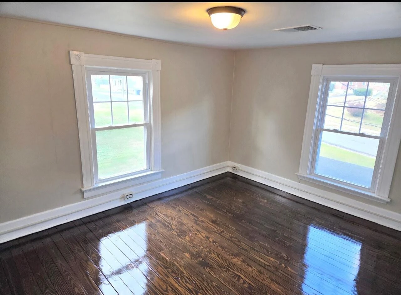 654 Old Vinton Mill RD NE - Photo 9