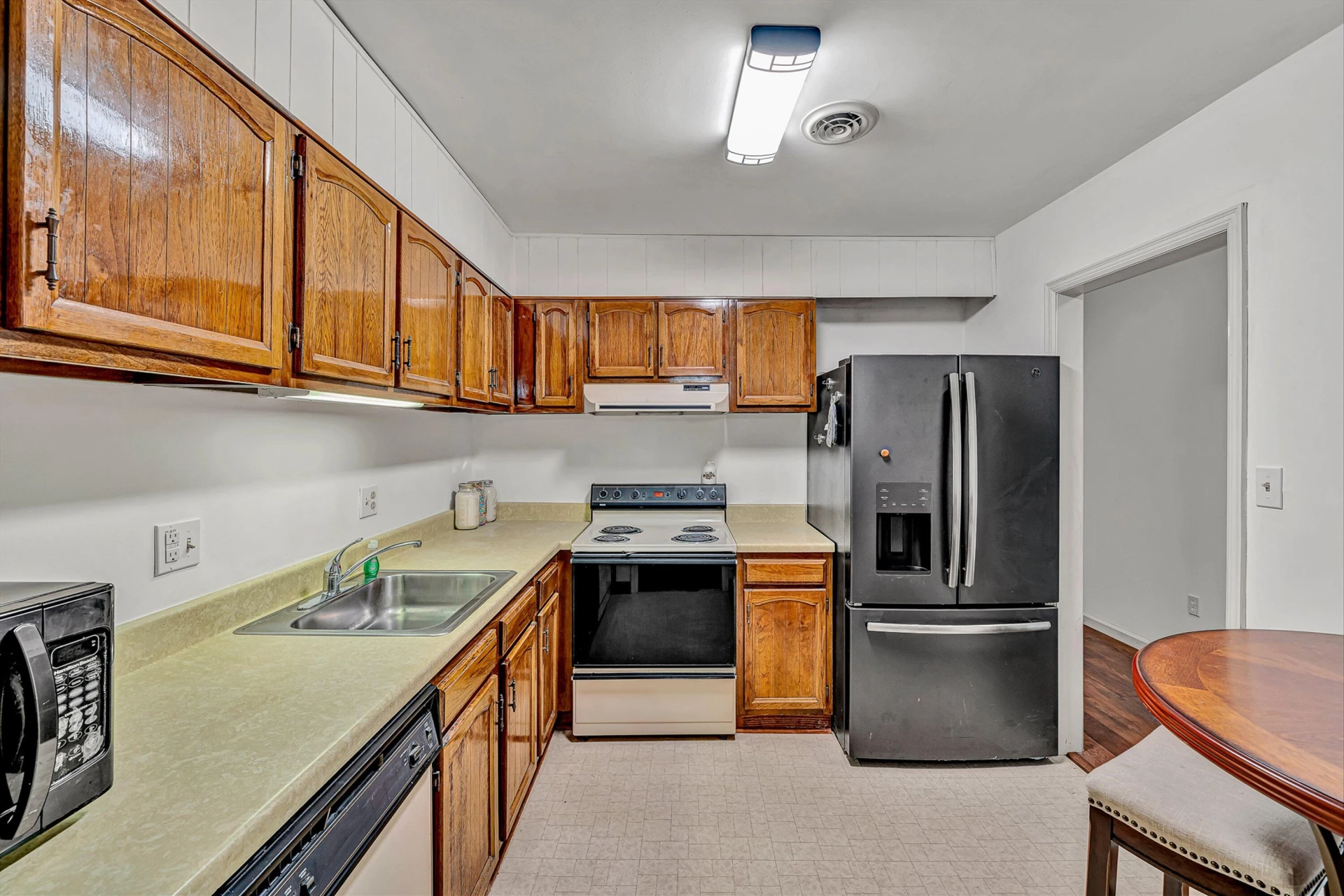 3531 Peters Creek RD #210 - Photo 8