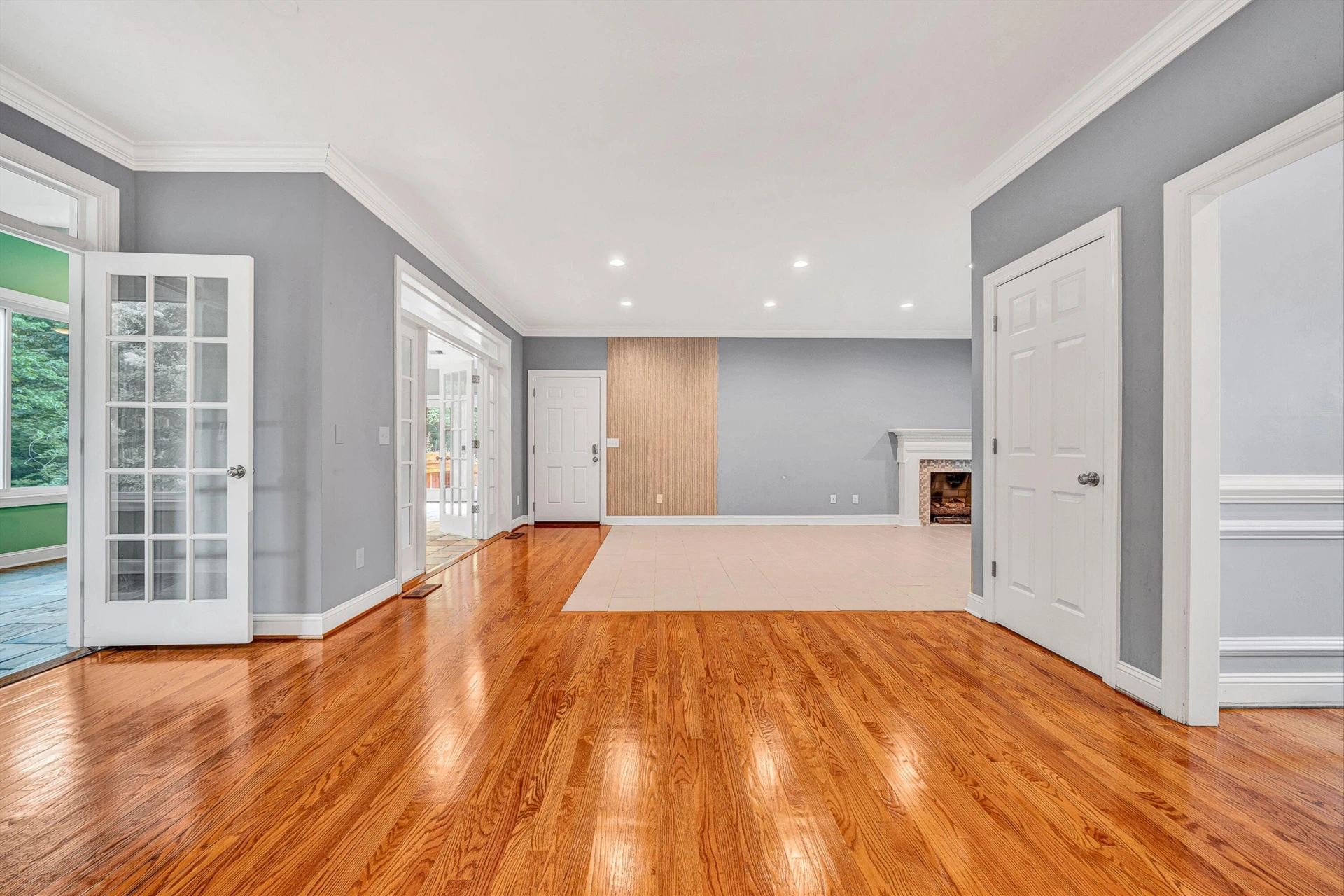 8352 Cardington DR - Photo 15