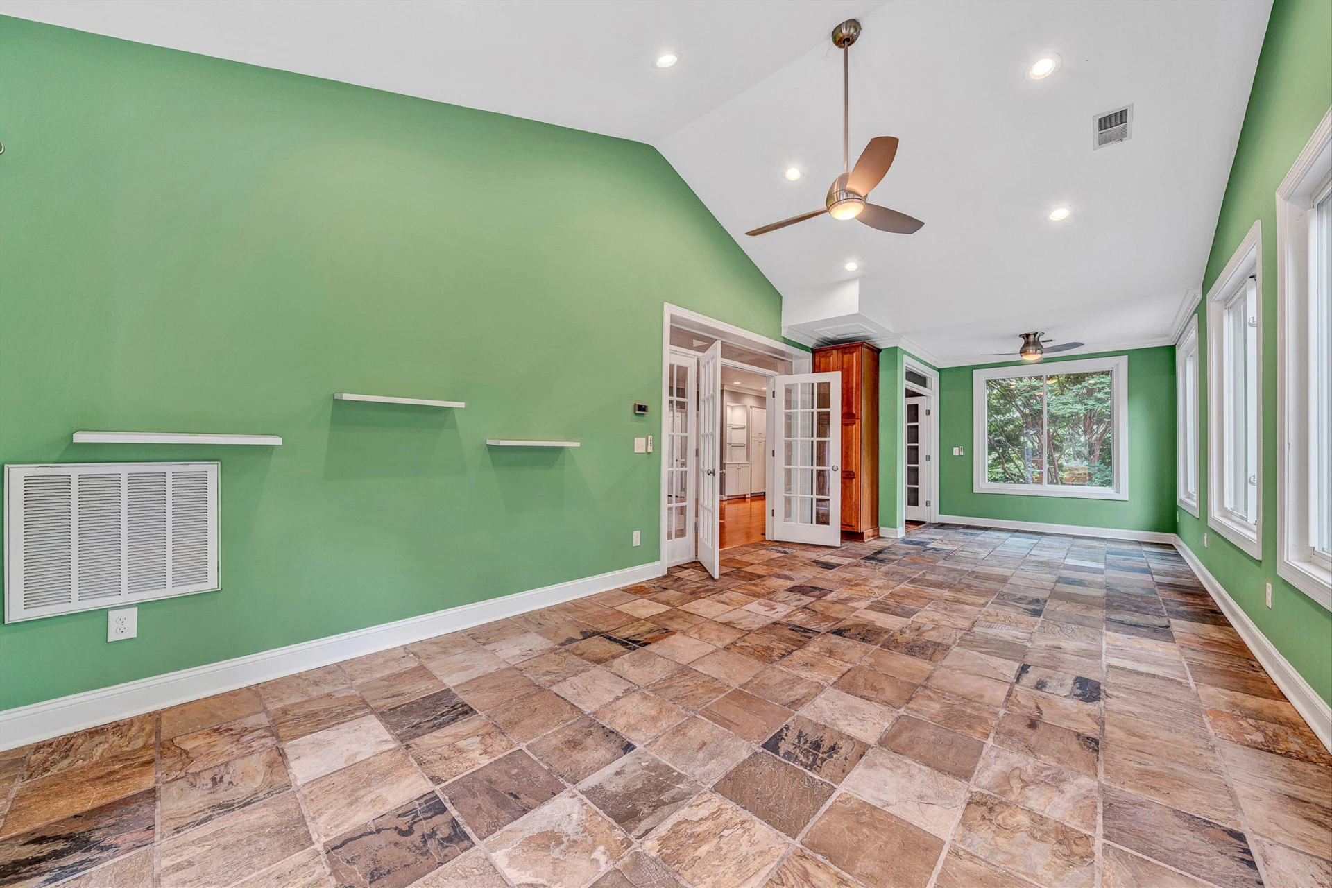 8352 Cardington DR - Photo 19