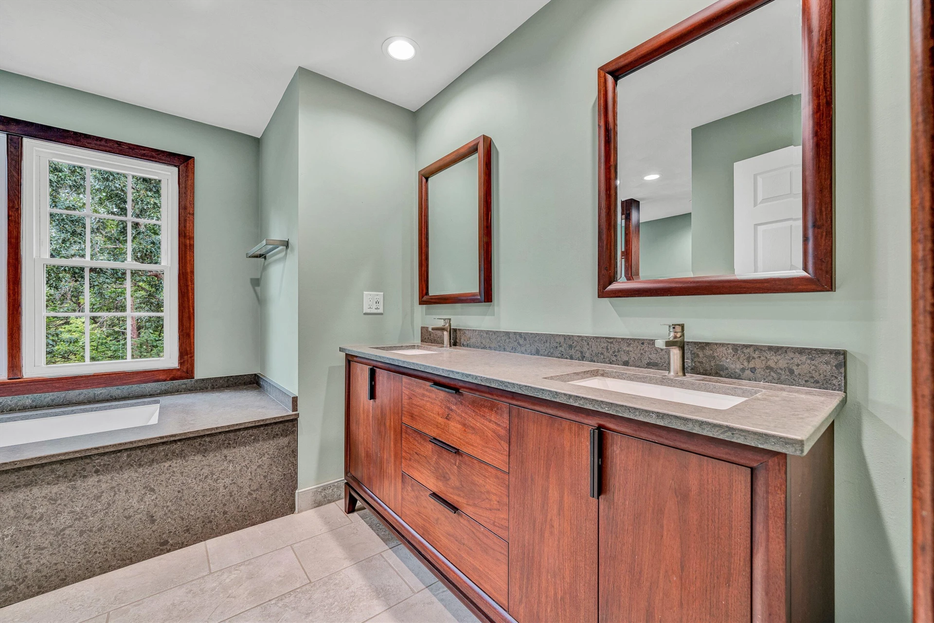 8352 Cardington DR - Photo 25