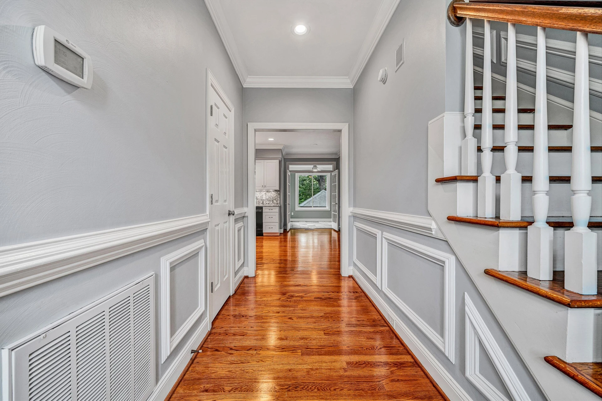8352 Cardington DR - Photo 7