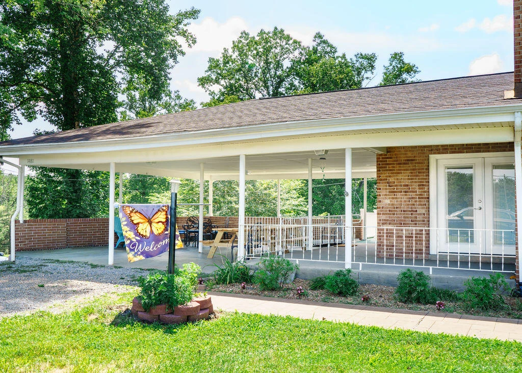 1481 Booker T Washington - Photo 2
