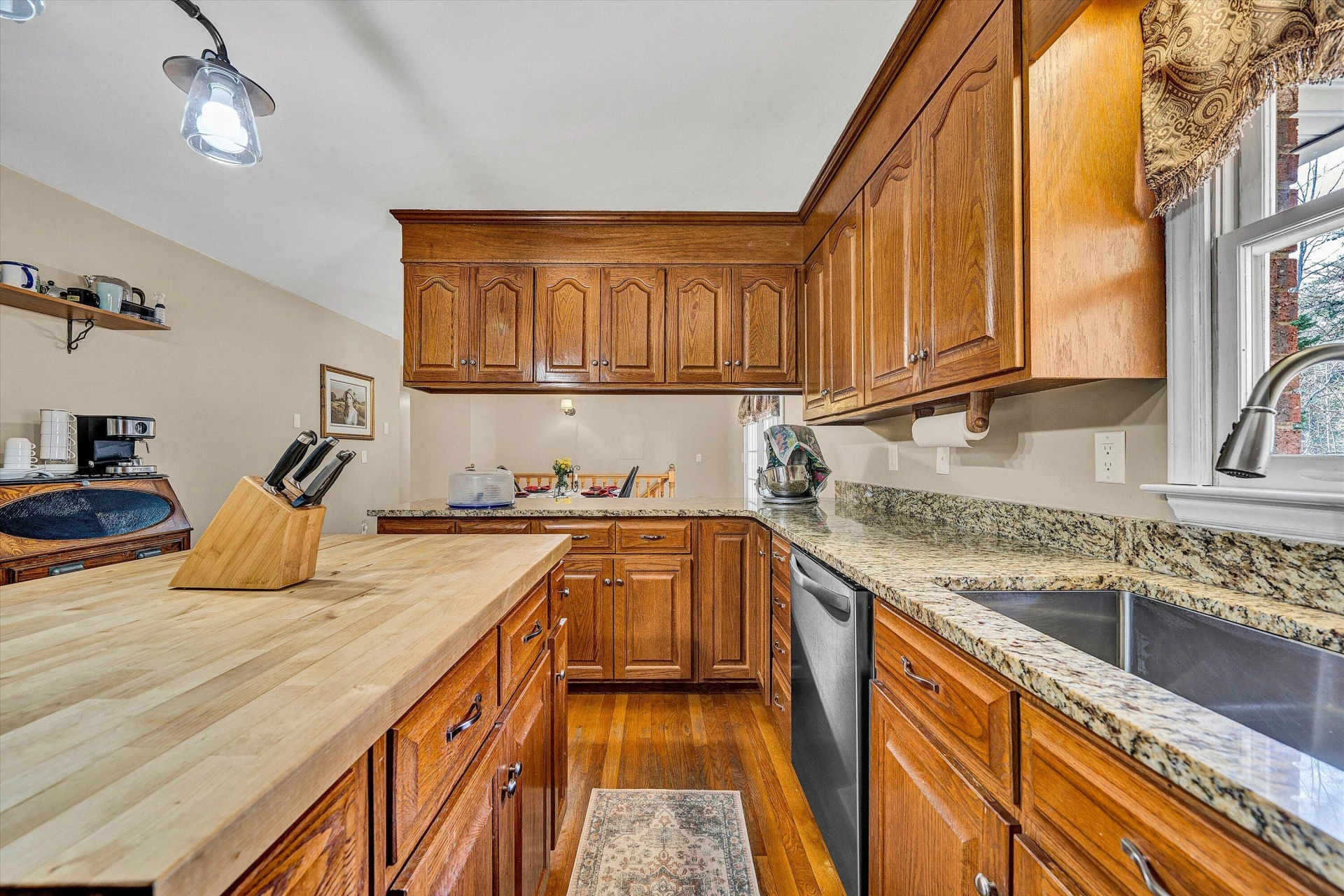1488 HENRY RD - Photo 8