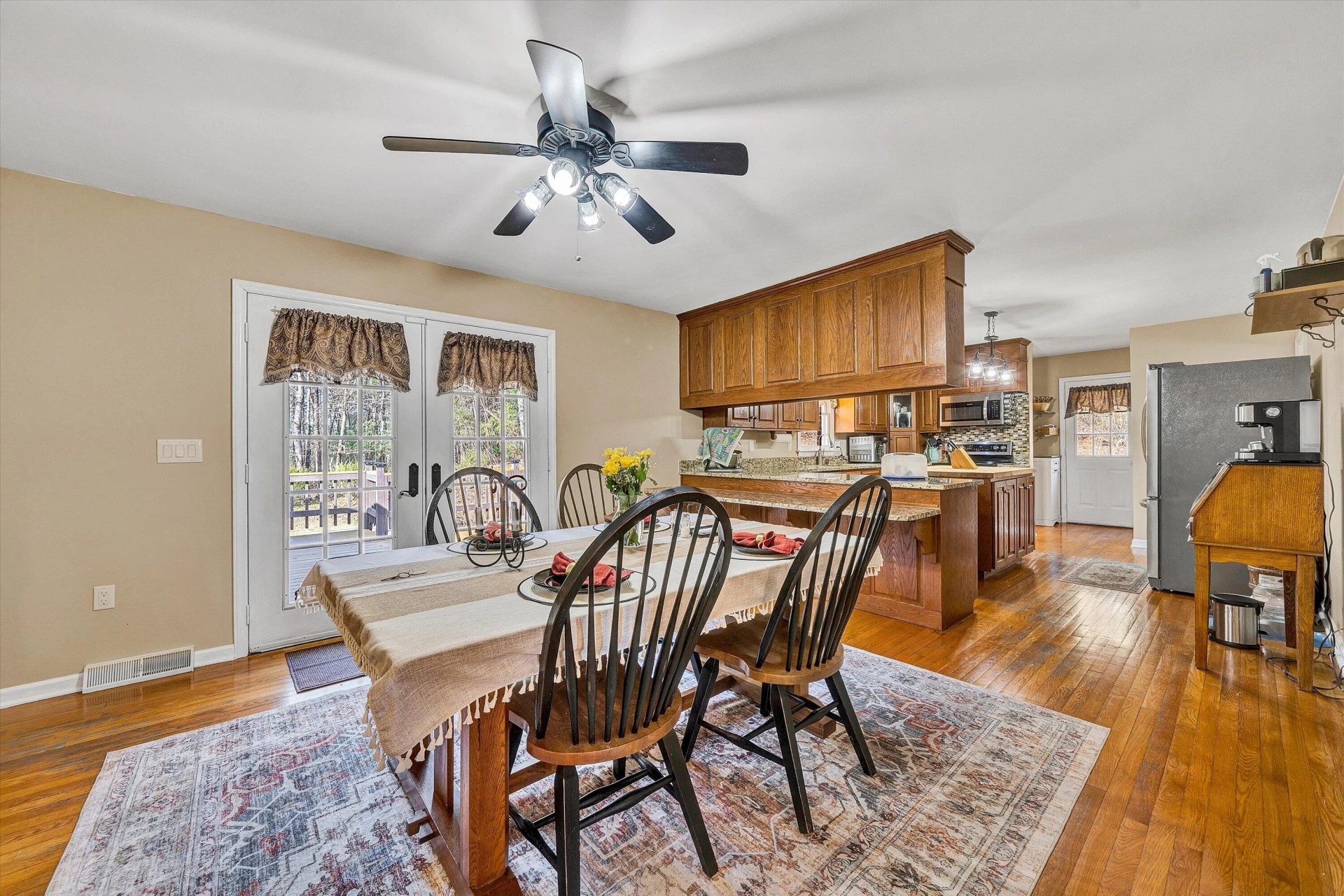 1488 HENRY RD - Photo 12