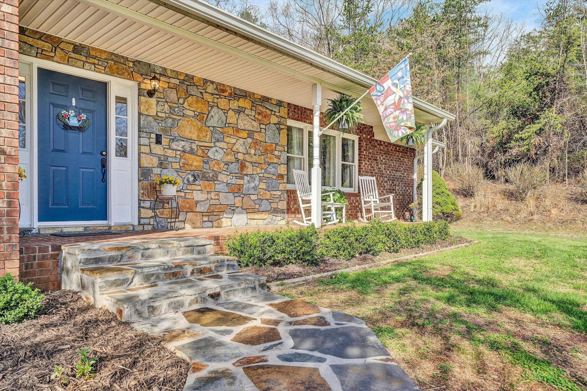 1488 HENRY RD - Photo 4