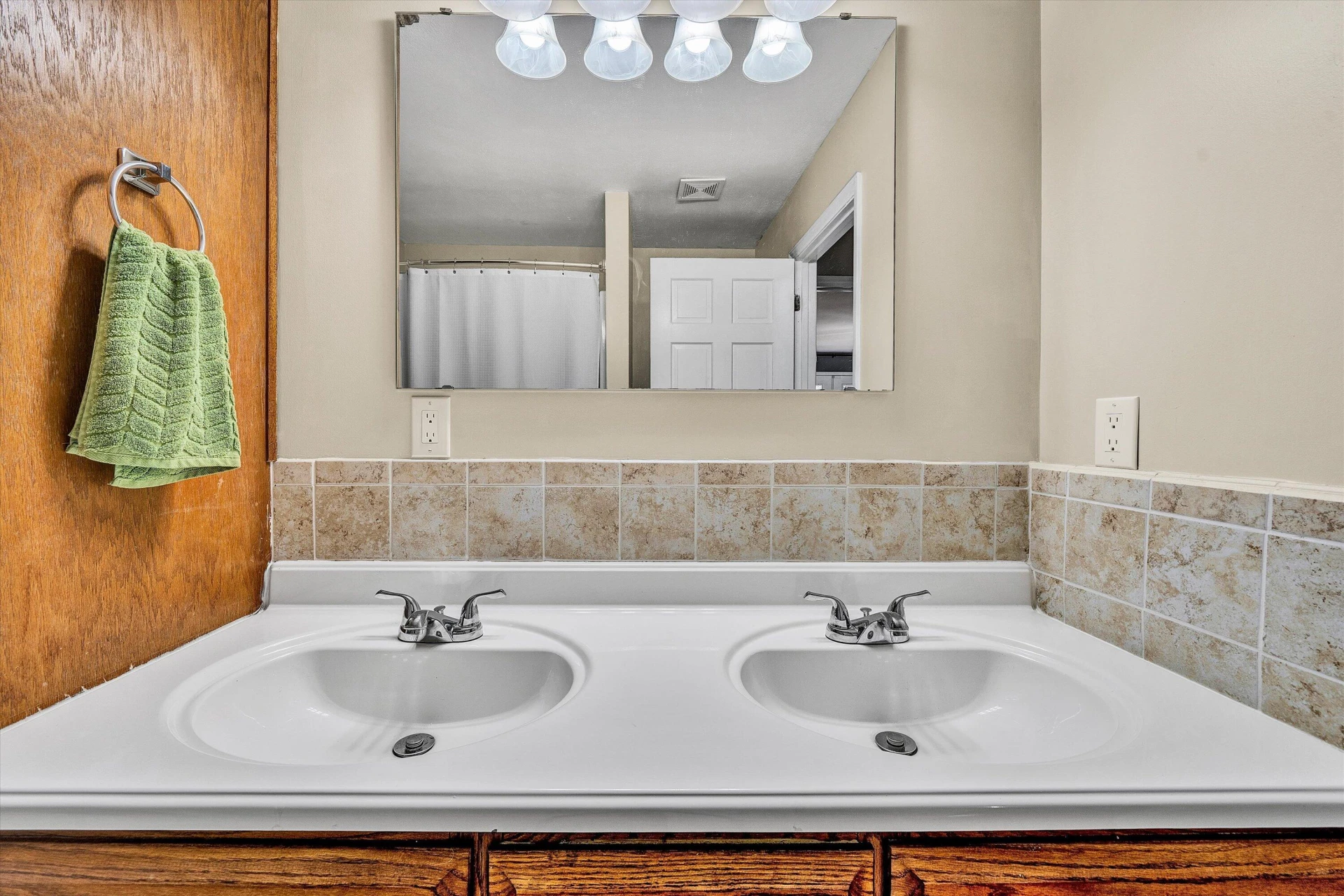 1488 HENRY RD - Photo 28